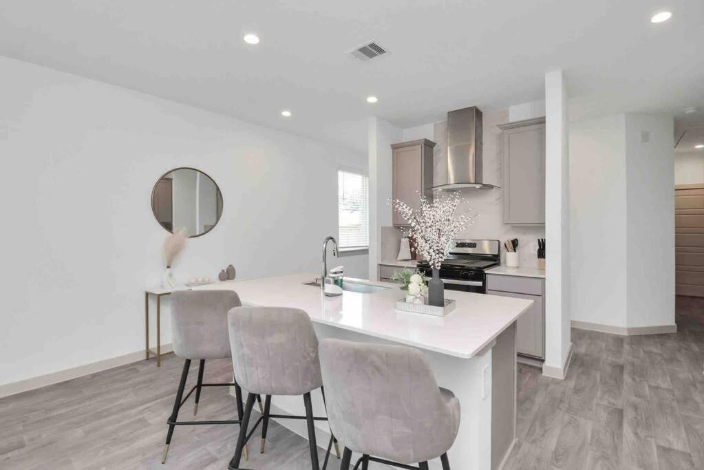 4Bedroom Escape - Near Med Center With Backyard Houston Exterior photo