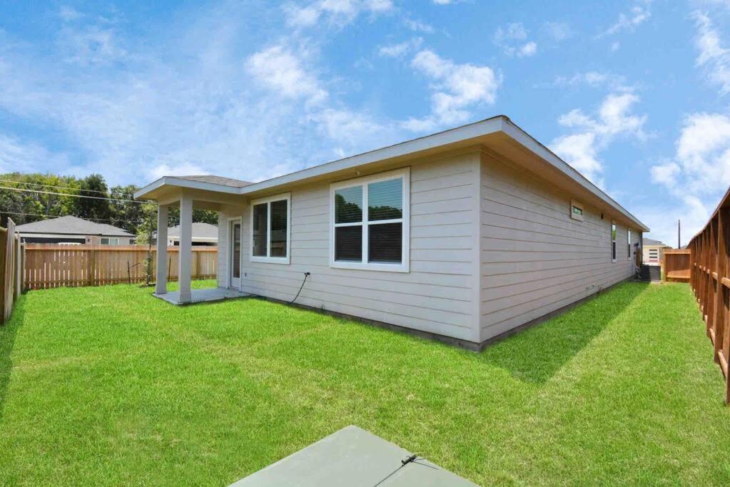 4Bedroom Escape - Near Med Center With Backyard Houston Exterior photo
